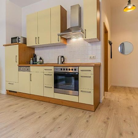 Cityapartment - 53 M², 2 Zimmer, Zentral, Netflix, Kueche, Waschmaschine Cottbus Luaran gambar