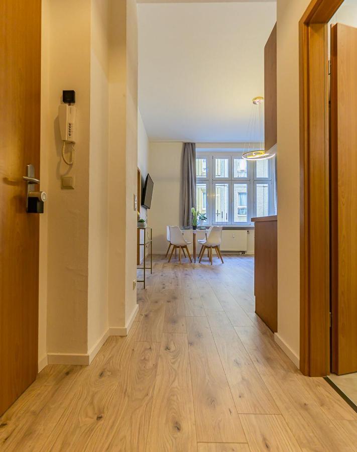 Cityapartment - 53 M², 2 Zimmer, Zentral, Netflix, Kueche, Waschmaschine Cottbus Luaran gambar